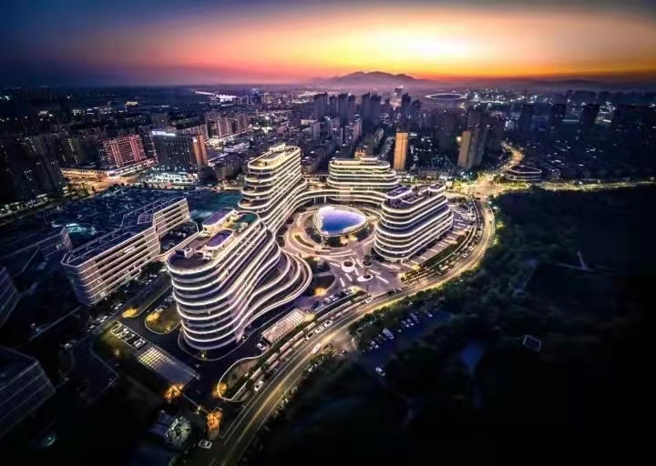 衢時代未來大廈完工，衢州再添一座地標(biāo)建筑